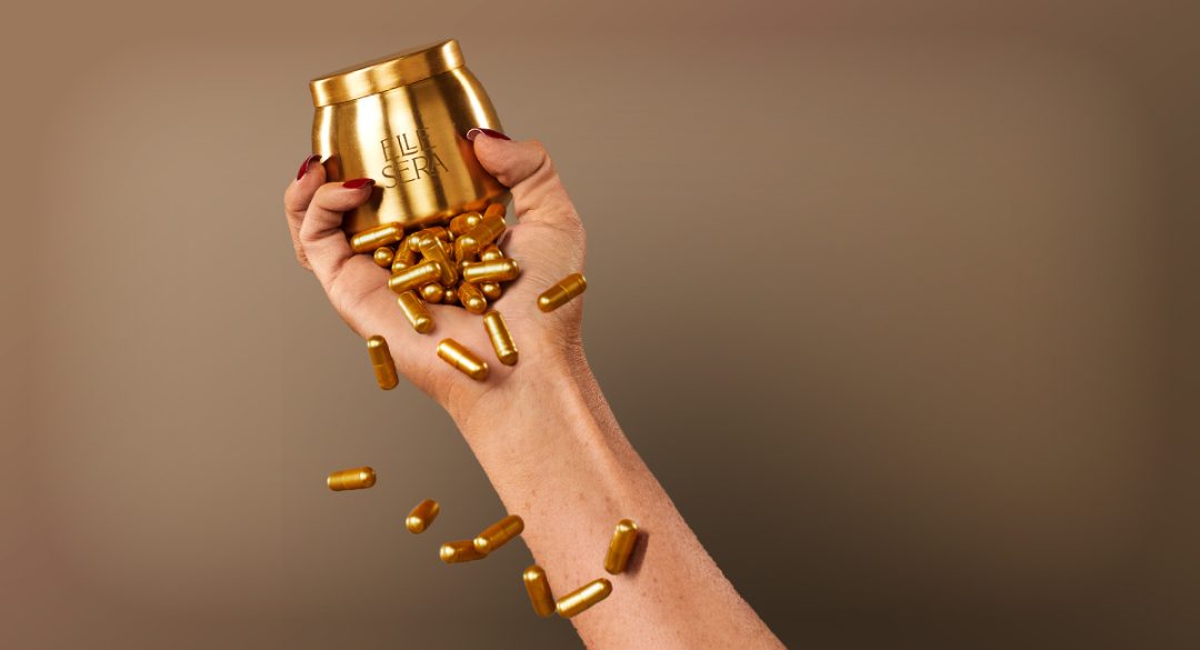 Elle Sera Golden Supplement With Hand