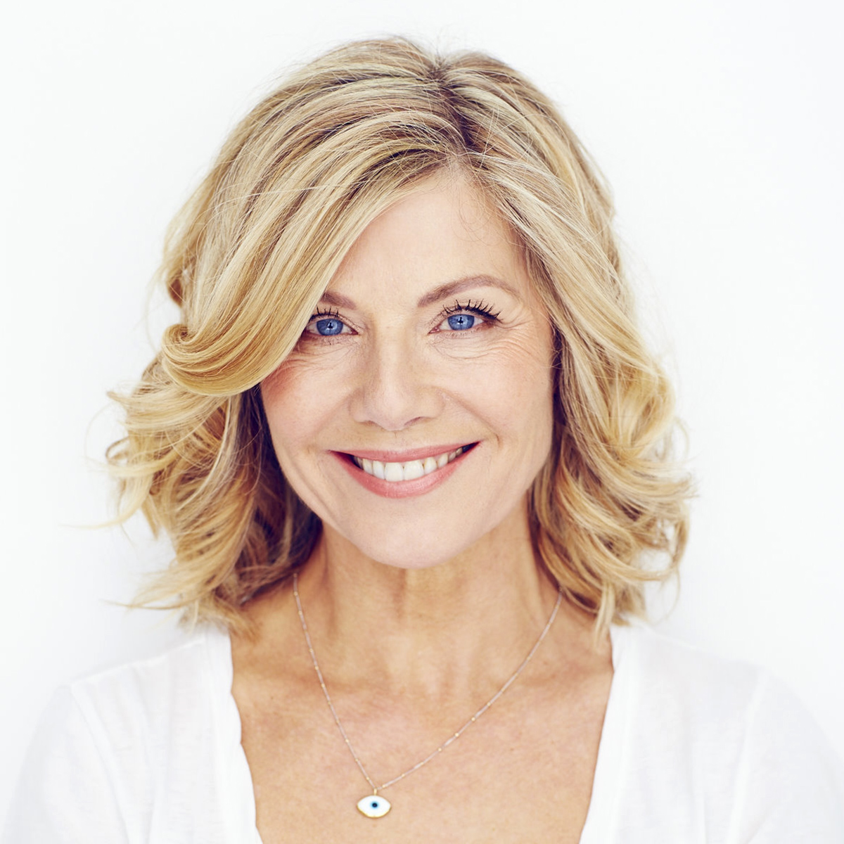 Glynis Barber Photo