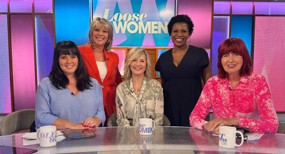 Loose Women Group Photo with Glynis