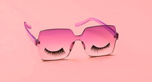Sunglasses with Eyelashes in Pink